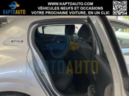 PEUGEOT 208 PureTech 100 S&S BVM6 Style complet