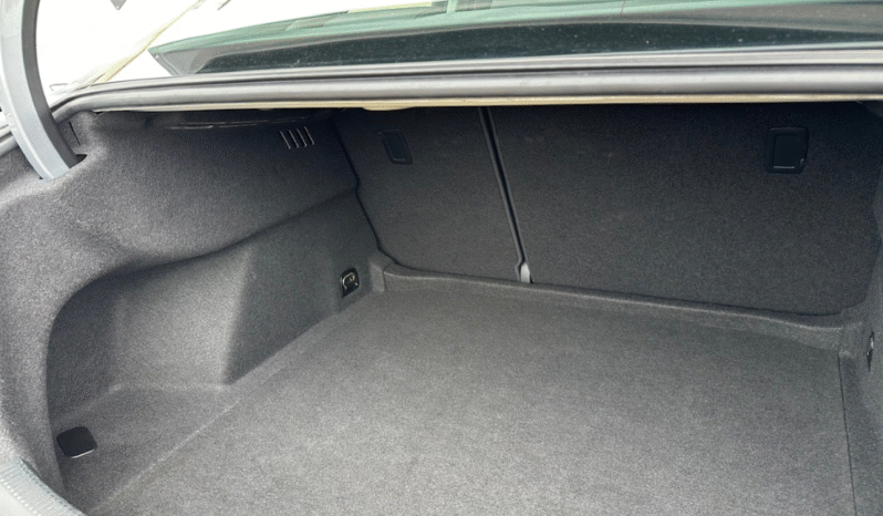 AUDI A3 BERLINE 1.6 TDI 110 BUSINESS LINE S TRONIC 7 complet